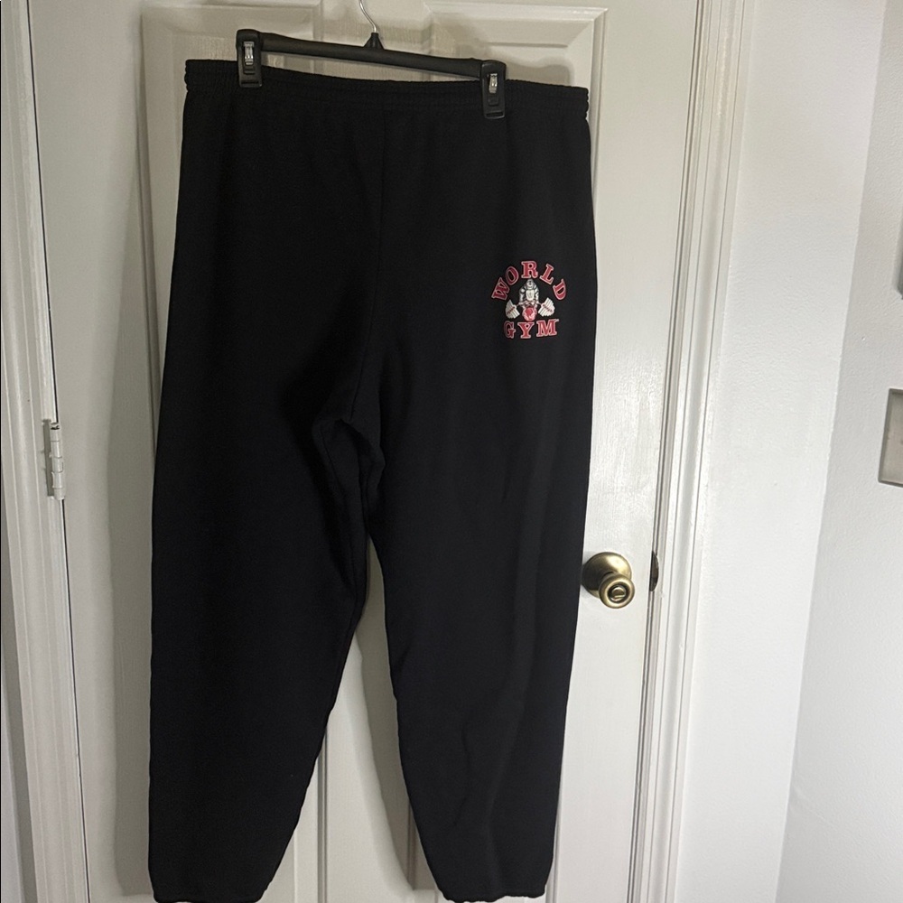World Gym Men’s Black Joggers, Drawl String Waist